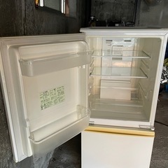 SHARP 137L 冷蔵庫の画像