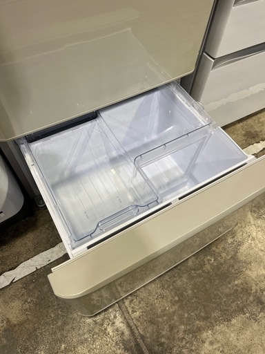 【完売しました】　初売り！5ドア冷蔵庫　シャープ　2020年