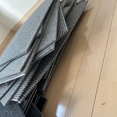 タイルカーペット3〜50枚程度の画像