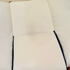 【取引中】ゲーミングチェア  フットレスト付の画像