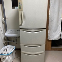 日立冷蔵庫の画像