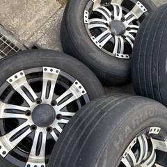 ハイエースホイルの画像