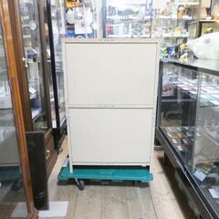 食器棚 コンパクト  サイズ（約）幅：58.5cm 奥行：30cm 高さ：91cmの画像