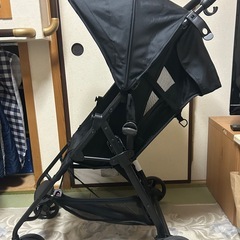 トイザらス　ベビーカーB型　の画像