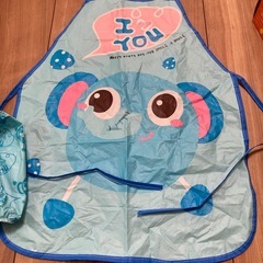 ポリエステル製ベビー用エプロンとアームキャップの画像