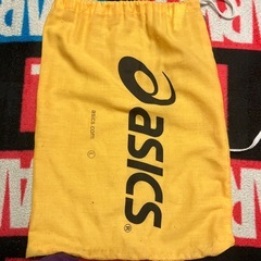 アシックス屋内シューズの画像