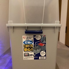 灯油タンク+電動ポンプ+収納ボックス 3点まとめ売りの画像