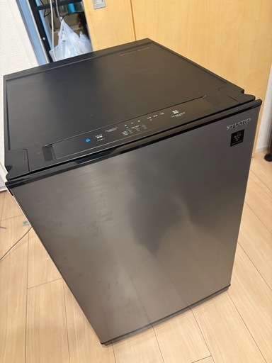 SHARP中古冷蔵庫 SHARP 冷蔵庫 (たく) 佐土原のキッチン家電《冷蔵庫》の中古あげます