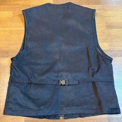 23区 SPORT onward スポーツ オンワード 黒 ベスト サイズ１の画像