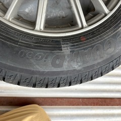 YOKOHAMA　スタッドレスタイヤの画像