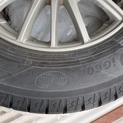 YOKOHAMA　スタッドレスタイヤの画像