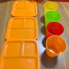 お弁当箱の画像