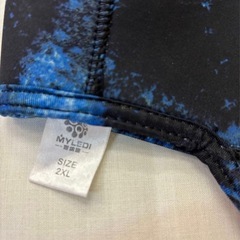 【1/3まで値下げ中】ダイビング用フード付きウェットスーツ 2XLの画像