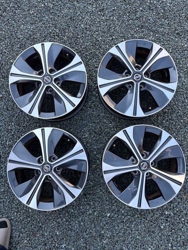 日産　リーフ　純正ホイール　4本　ze1 美品