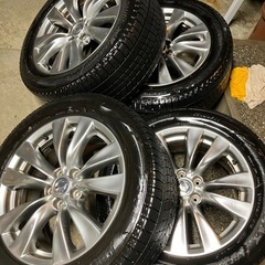 日産フーガ純正ホイール＆スタッドレスタイヤ
の画像