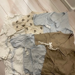 ベビー服 まとめ 肌着たくさん
の画像