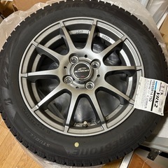 軽自動車用スタッドレスタイヤアルミホイール付ブリザックVRX2の画像