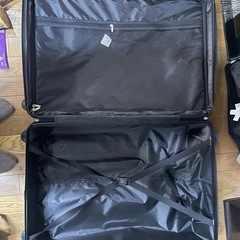 スーツケース（ジャンク品）の画像