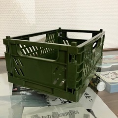 折りたたみコンテナ小シール付きの画像