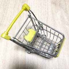 お買い物カート風小物入れ ぬいぐるみ入れの画像