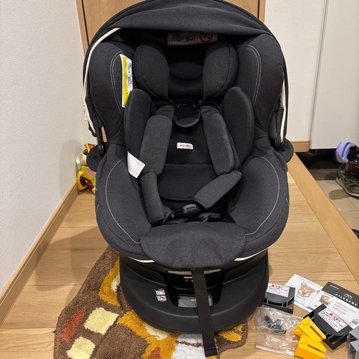エールベベ AILEBEBE チャイルドシート　新生児　回転