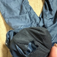 ネイビー シャカシャカパンツ（ウインドブレーカー）Lサイズ ※ポケット破れありの画像