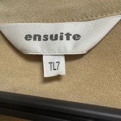 レディース　ジャケット ベージュの画像