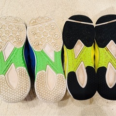 ジュニアシューズ　22.5cm アシックスの画像