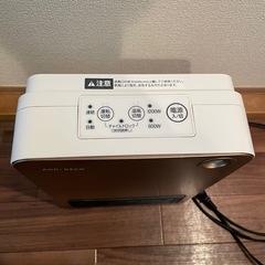 　アンドデコ　セラミックファンヒーターの画像