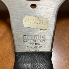 momo RACEステアリング中古品
の画像