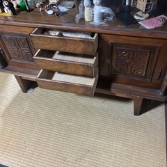 引き出し付き飾り棚、キャビネット①の画像