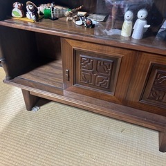 引き出し付き飾り棚、キャビネット①の画像