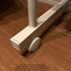 【無料】高さ調整可/キャスター付きテーブルの画像