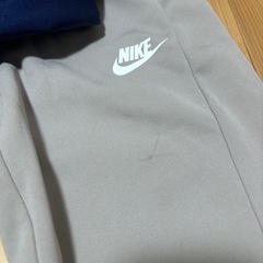 NIKE セットアップ　Sの画像