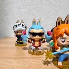 ラブブ  ワンピースコラボ12体の画像