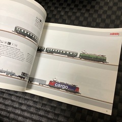 marklinカタログ（Z Gauge Catalog for 2010/2011）の画像