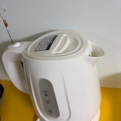 電気ポットの画像