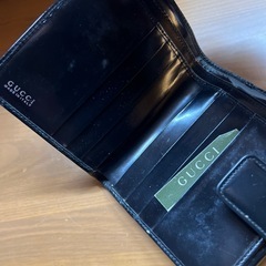 本物激安GUCCI二つ折り財布早期割引ありの画像