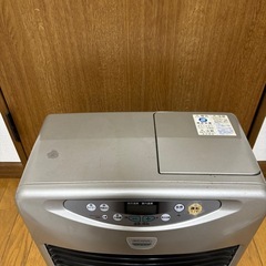 コロナ CORONA 灯油 石油 ファンヒーター ストーブ  　暖房の画像