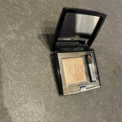 Dior 単色 アイシャドウの画像