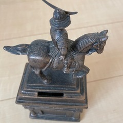 伊達政宗　騎馬像　貯金箱　の画像