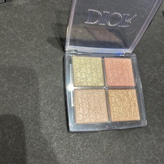 Dior backstage ハイライトの画像