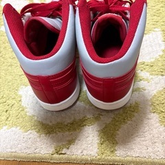 NIKE  新品未使用ハイカットの画像