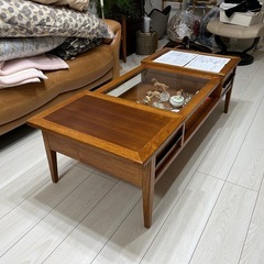 センターテーブルの画像