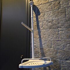 ニトリ お風呂 突っ張りコーナーラックの画像