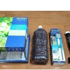 未使用濾過フィルター、キューブ水槽の画像