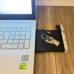 HP Pavilion Laptop 15-cc1xx i7  8GB 128GB SSD 1TB HHD GPU 4GB ノートパソコンの画像