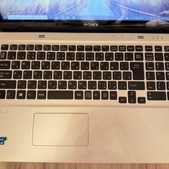 SONY VAIO ノートパソコン SVT151A11Nの画像