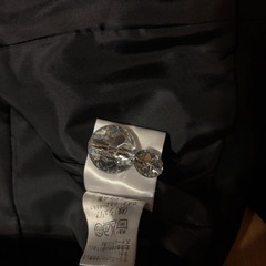 キッズフォーマルスーツブラウスコサージュセット130㎝
の画像