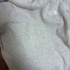 ノースフェイス　パーカーの画像